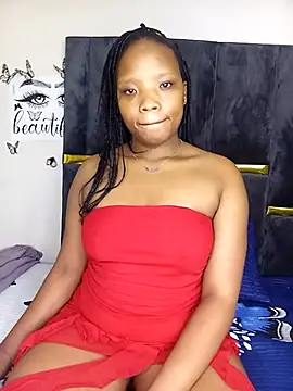 Snapshot of Divine_Beautyxx chatting on May 2, 2026, 1:21 am Divine Beautyxx online show from May 2, 2026, 1:21 am