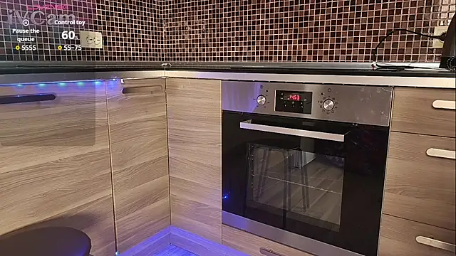 Snapshot of Hotpepper-Sweetpepper chatting on March 4, 2026, 3:34 am Hotpepper-Sweetpepper online show from March 4, 2026, 3:34 am