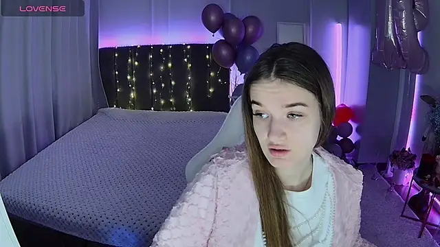 Ann Wood online show from March 6, 2026, 7:16 am