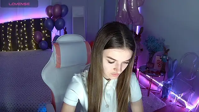 Ann Wood online show from March 8, 2026, 7:23 am