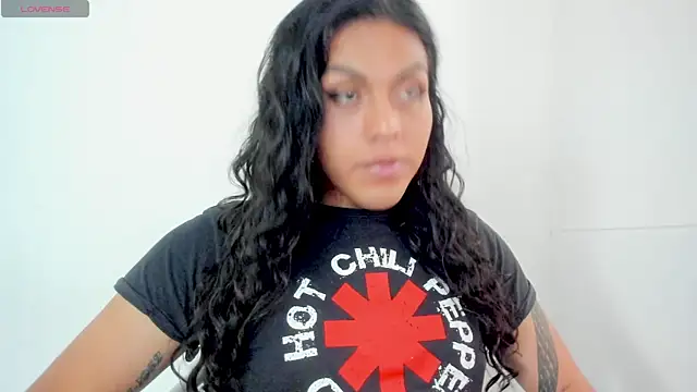 Snapshot of Jess_Hoffman chatting on April 29, 2026, 8:26 pm Jess Hoffman online show from April 29, 2026, 8:26 pm
