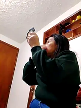 Samanta gonzales online show from February 24, 2026, 2:31 am