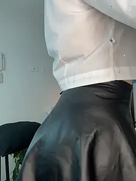 Viictoria-Jones online show from March 26, 2026, 1:17 pm