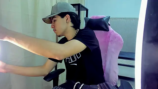 Bad bunnyy  online show from March 27, 2026, 12:16 pm