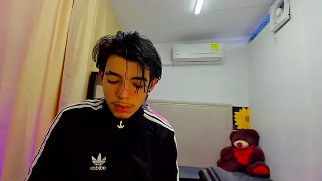 Bad bunnyy  online show from March 28, 2026, 12:05 pm