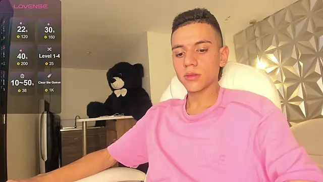 Snapshot of dominicjonnes chatting on March 4, 2026, 8:26 pm dominicjonnes online show from March 4, 2026, 8:26 pm