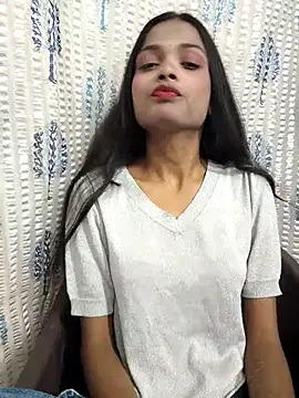 iam-anshika online show from March 28, 2026, 7:19 am