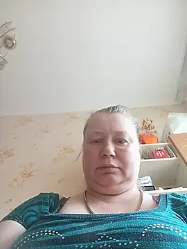 KiraStanton online show from May 18, 2026, 10:54 am