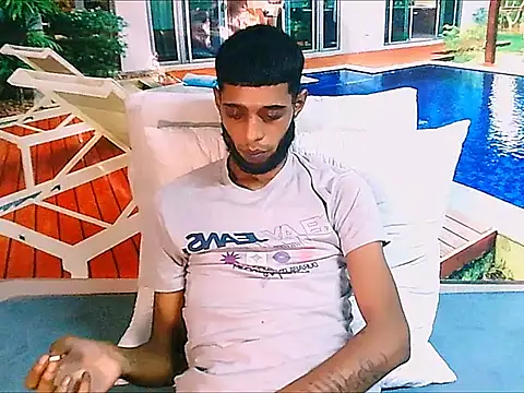 Snapshot of CharmingIndian1 chatting on April 21, 2026, 6:44 pm CharmingIndian1 online show from April 21, 2026, 6:44 pm