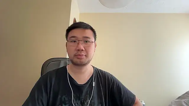 Snapshot of jasonryu2025 chatting on May 21, 2026, 10:44 am jasonryu2025 online show from May 21, 2026, 10:44 am