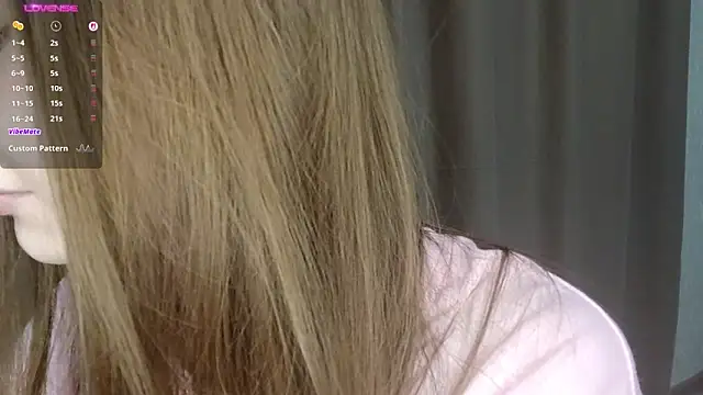 Snapshot of LeslieShay chatting on March 27, 2026, 4:51 pm LeslieShay online show from March 27, 2026, 4:51 pm