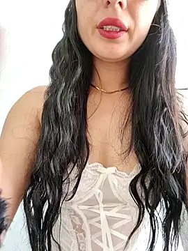 halii21 online show from May 24, 2026, 11:59 am
