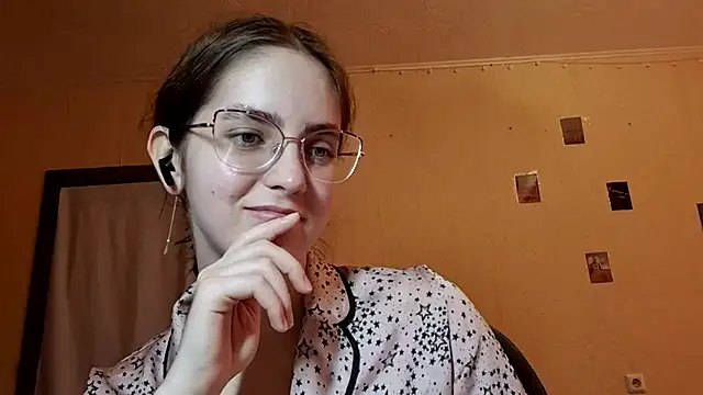 Snapshot of Katelemon chatting on April 30, 2026, 9:15 am Katelemon online show from April 30, 2026, 9:15 am