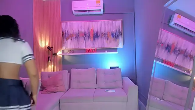 Snapshot of janinne_lu chatting on March 27, 2026, 11:10 am janinne lu online show from March 27, 2026, 11:10 am