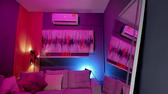 Snapshot of janinne_lu chatting on April 7, 2026, 11:10 am janinne lu online show from April 7, 2026, 11:10 am