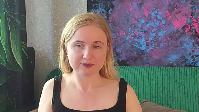 Lanavi Smile online show from June 26, 2026, 6:07 am