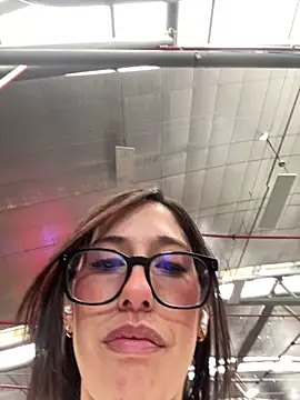 susi chimm online show from May 11, 2026, 2:45 pm