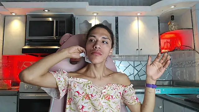 CrisOzzz online show from March 26, 2026, 7:52 pm