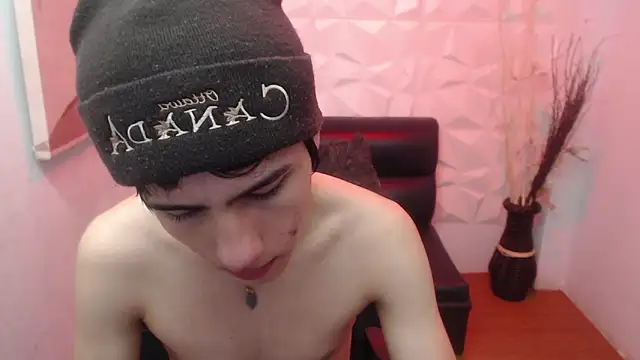 Stich 23 online show from March 12, 2026, 2:34 pm