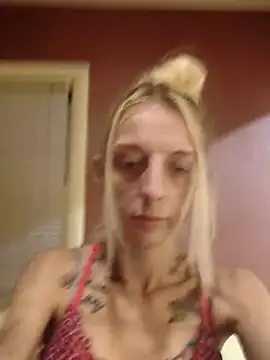 blonde bunny977 online show from August 8, 2026, 1:41 am