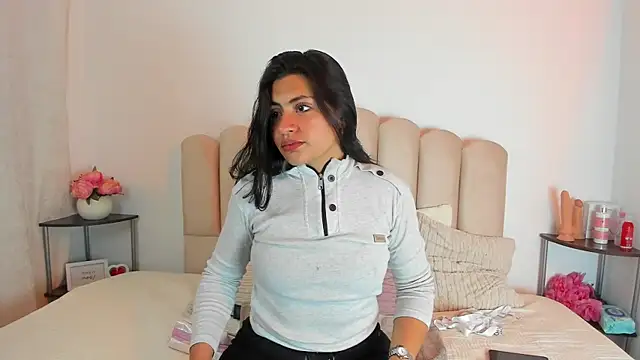 Snapshot of celeste_z chatting on March 23, 2026, 12:42 pm celeste z online show from March 23, 2026, 12:42 pm