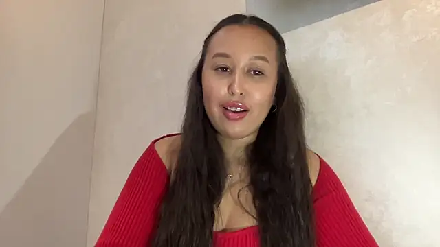 Dana 005 online show from May 8, 2026, 7:08 pm
