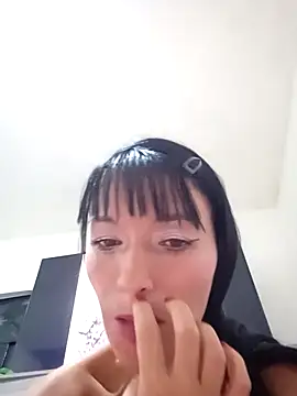 Snapshot of sandy_11_ chatting on April 11, 2026, 7:45 am sandy 11 online show from April 11, 2026, 7:45 am