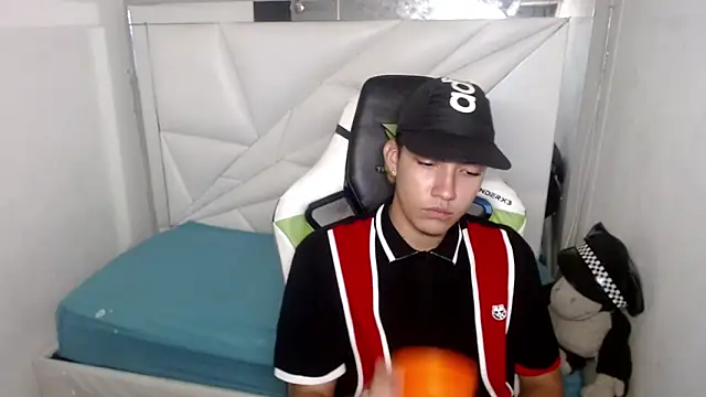 Street poemm  online show from February 28, 2026, 3:51 am