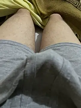 comokalii online show from February 26, 2026, 9:58 pm