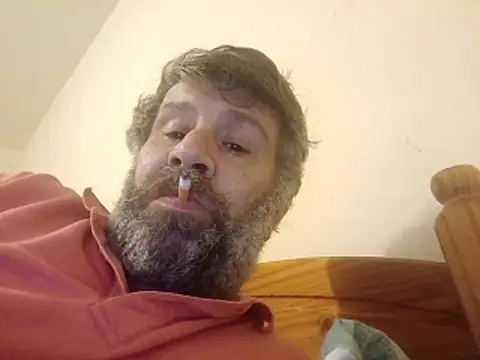 Snapshot of stud2512 chatting on March 4, 2026, 10:05 pm stud2512 online show from March 4, 2026, 10:05 pm