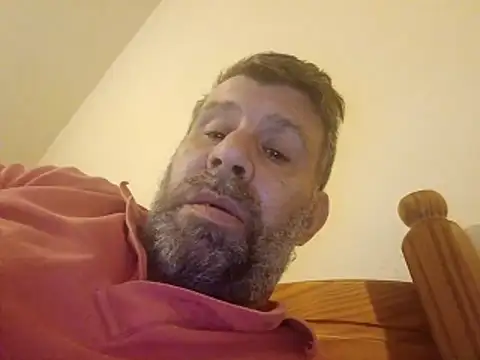 Snapshot of stud2512 chatting on March 14, 2026, 10:04 pm stud2512 online show from March 14, 2026, 10:04 pm