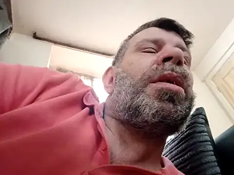 Snapshot of stud2512 chatting on March 16, 2026, 9:57 am stud2512 online show from March 16, 2026, 9:57 am