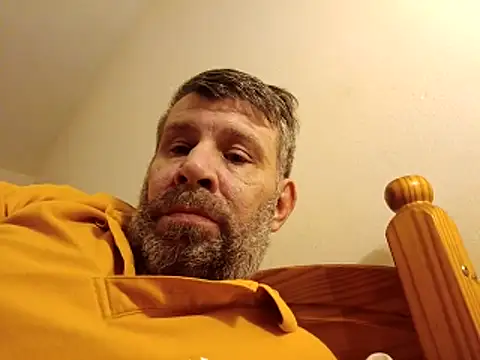 Snapshot of stud2512 chatting on March 16, 2026, 10:03 pm stud2512 online show from March 16, 2026, 10:03 pm