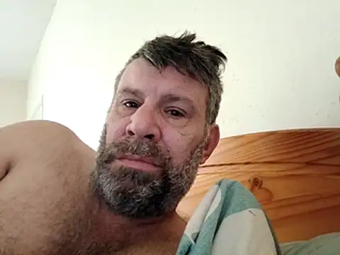 Snapshot of stud2512 chatting on March 20, 2026, 8:08 am stud2512 online show from March 20, 2026, 8:08 am