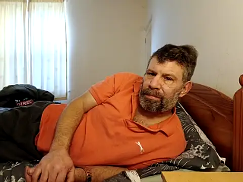 Snapshot of stud2512 chatting on March 25, 2026, 8:09 am stud2512 online show from March 25, 2026, 8:09 am