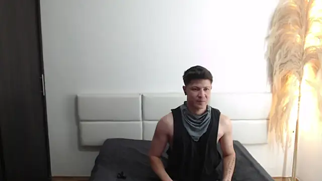 Snapshot of Mat_Jhonson chatting on March 28, 2026, 9:31 am Mat Jhonson online show from March 28, 2026, 9:31 am