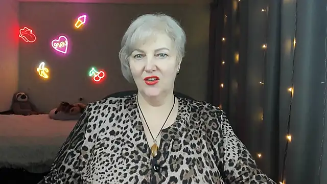 Mary-Leee online show from April 9, 2026, 6:52 am