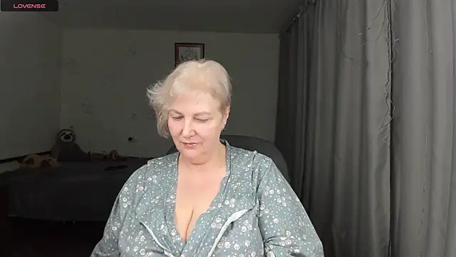 Mary-Leee online show from June 12, 2026, 4:50 pm
