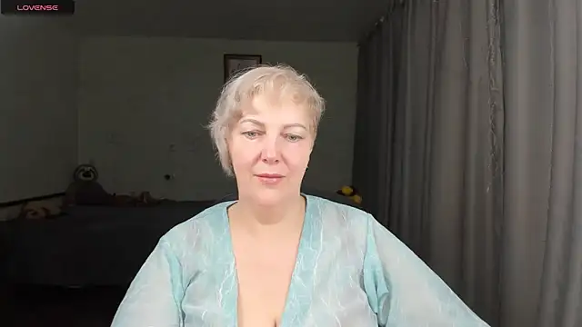 Mary-Leee online show from June 13, 2026, 6:44 am