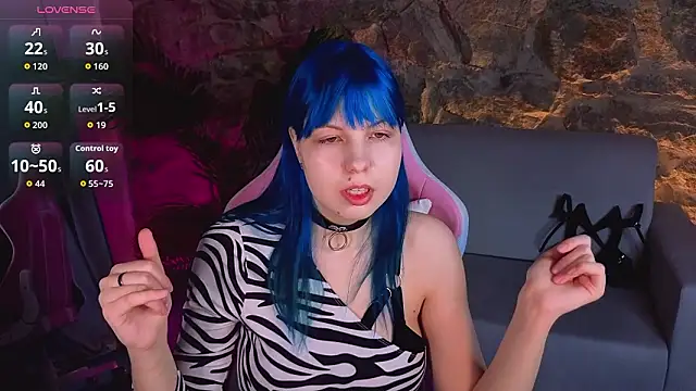 Snapshot of SofiaSterns chatting on March 5, 2026, 1:45 am SofiaSterns online show from March 5, 2026, 1:45 am