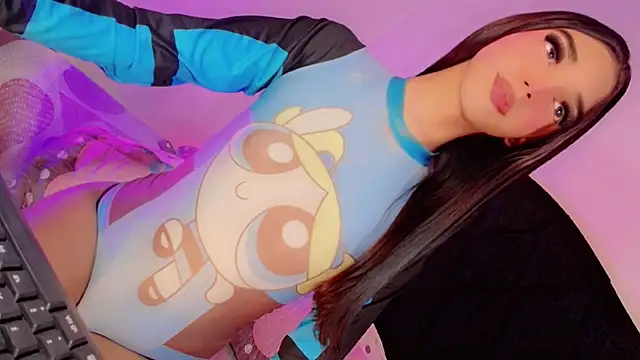 sexylittledoll online show from March 7, 2026, 6:43 am