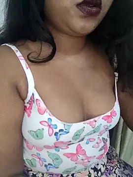 Cutie bae011 online show from March 29, 2026, 8:53 pm