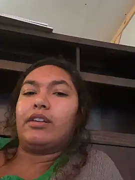 QueenNefertiti online show from February 21, 2026, 4:19 pm