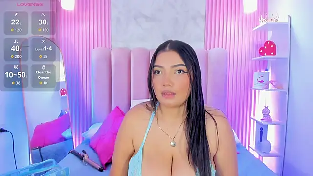 Snapshot of ArianaRougee chatting on June 21, 2026, 11:46 am ArianaRougee online show from June 21, 2026, 11:46 am