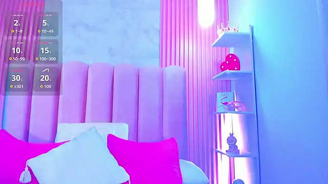Snapshot of ArianaRougee chatting on July 2, 2026, 9:26 am ArianaRougee online show from July 2, 2026, 9:26 am