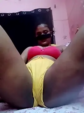 sucklover69 online show from April 22, 2026, 8:21 pm