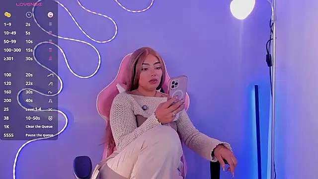 Snapshot of NinaAngel6 chatting on March 14, 2026, 1:38 pm NinaAngel6 online show from March 14, 2026, 1:38 pm