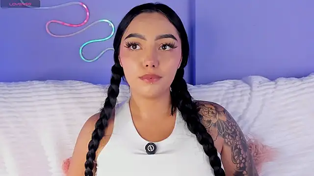 Snapshot of NinaAngel6 chatting on May 11, 2026, 2:45 pm NinaAngel6 online show from May 11, 2026, 2:45 pm