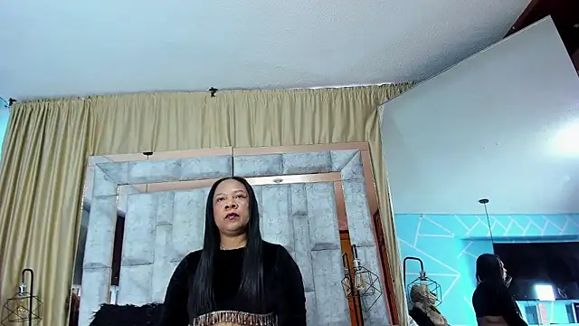 Snapshot of sharon_noa chatting on June 17, 2026, 11:34 am sharon noa online show from June 17, 2026, 11:34 am