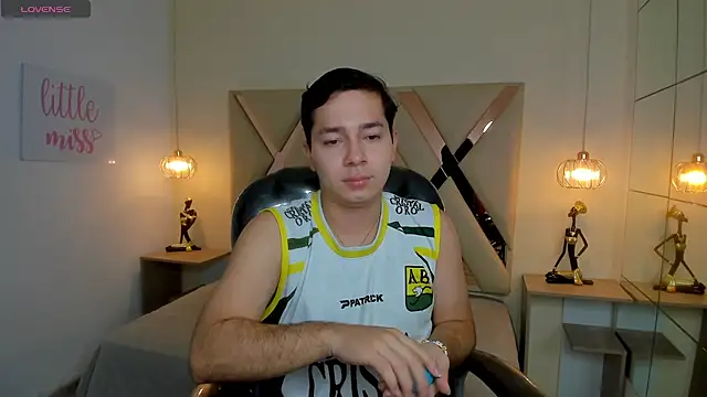 Julian Smith21 online show from March 18, 2026, 12:52 pm